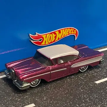 핫휠 '58 포드 에드셀 클래식 스펙트라 프레임 핑크