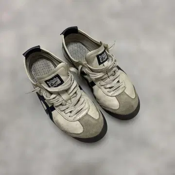 오니츠카타이거 멕시코 66 네이비