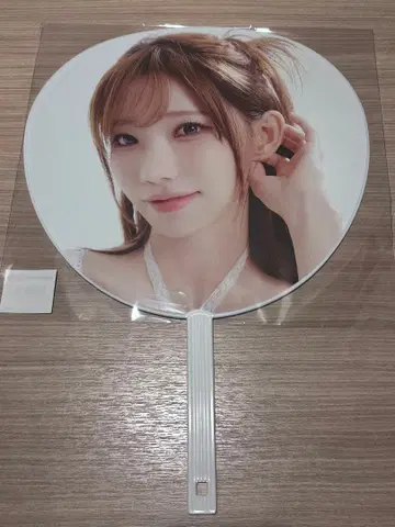 마젠타 QWER ROCKATION 월드 투어 부채