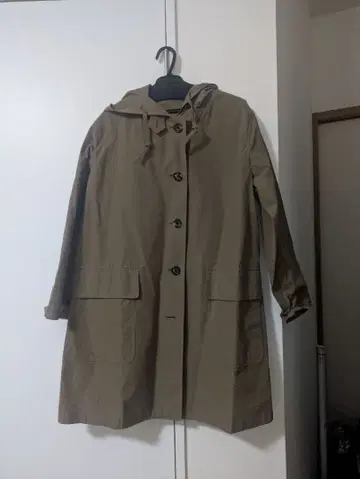 마가렛호웰 후드 부착 롱 코트