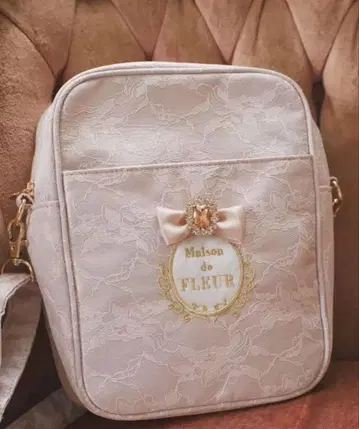 Maison de FLEUR 레이스 숄더백