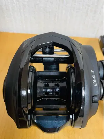 아부 가르시아 RevoX 우회전