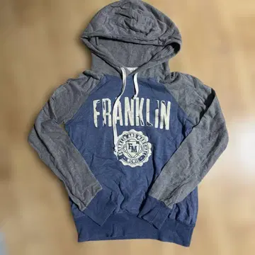 FRANKLIN AND MARSHALL 후드티 S