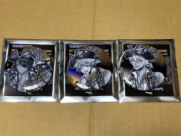 트위스테 메탈릭 캔뱃지 레오나 라기 잭