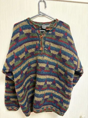 Lost Horizons 스웨터