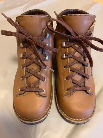 고로 등산화 부티 엘르