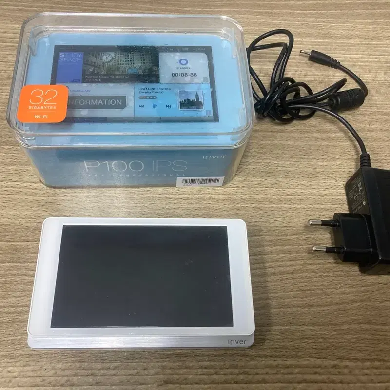 아이리버 IPS P100 32G WiFi