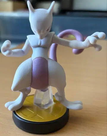 뮤츠 amiibo