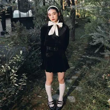 BUBBLES 벨벳 사이드 플리츠 치마바지 자켓 셋업