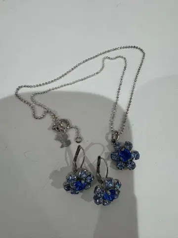 AGATHA 아가타 목걸이 & 귀걸이