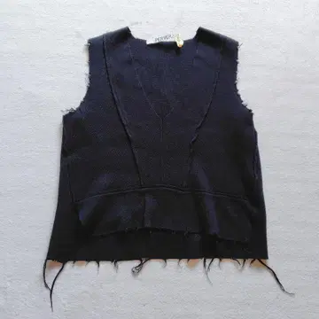 퍼버즈 니트 베스트 크러쉬 데미지 가공 프리 블랙 레이어드