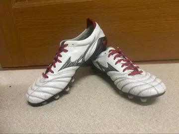 Mizuno 축구화 화이트/레드