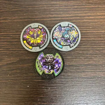 요괴워치 메달 (큐비, 오로치, 카게오로치) 3개 세트