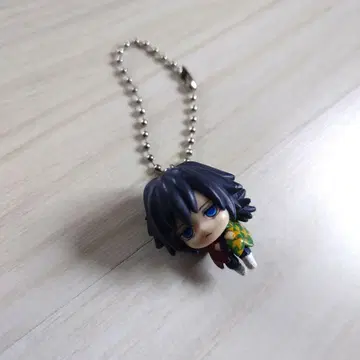 집게로 집어 연결하는 마스코트 귀멸의 칼날 토미오카 기유 볼 체인ver.