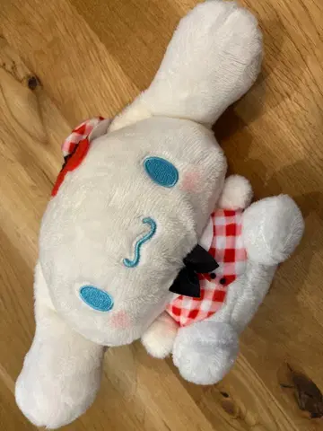 초레어! 시나몬 롤 봉제 인형 (웨이트리스 사양)