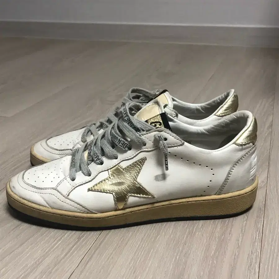 Golden Goose Ballstar Sneakers Gold (Size 37) | Bunjang Global
