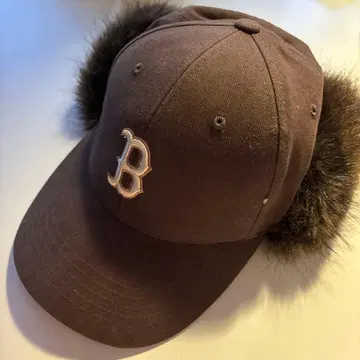 MLB Korea 한정판 퍼 캡 aespa 카리나 3/8까지 판매