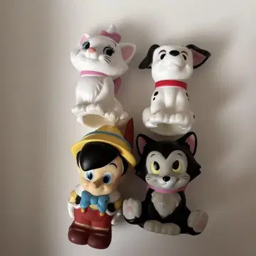 디즈니 캐릭터 101 마리, 피노키오, 피가로 피규어 4체 세트