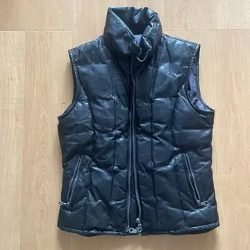 ISAMU KATAYAMA BACKLASH 다운 베스트 사이즈 2