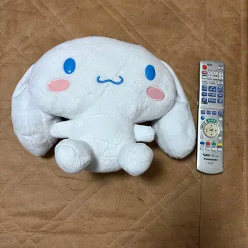 180. 시나모롤 봉제 인형