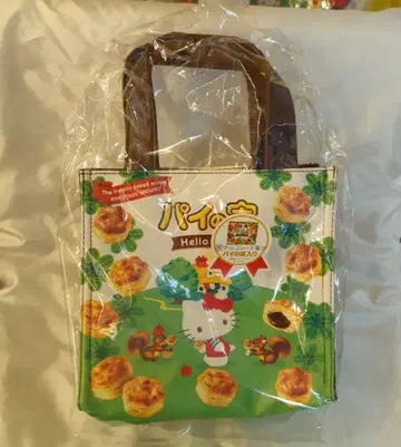 산리오 헬로키티 x 파이노미 토트 2024년