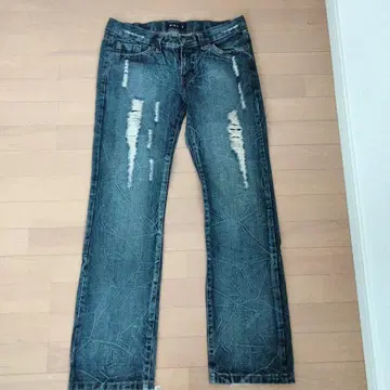 빈티지 다크 블루 부츠컷 데님