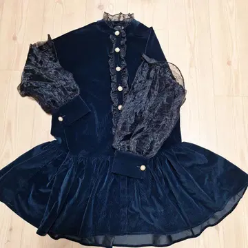 Coquette 네이비 프릴 원피스 지뢰계