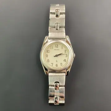 SEIKO 루키아 쿼츠 아날로그 손목시계