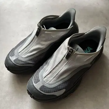 hoka oneone 트랜스포트