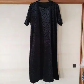 블랙 드레스 LL 사이즈 폴리에스테르 100% 벨벳