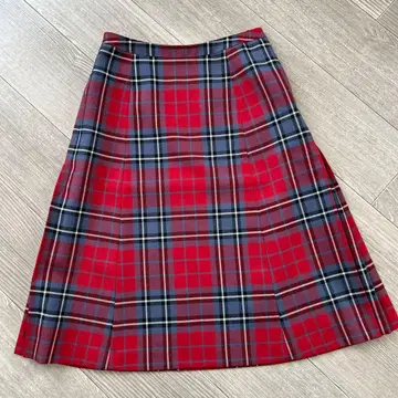 요크랜드 체크 스커트