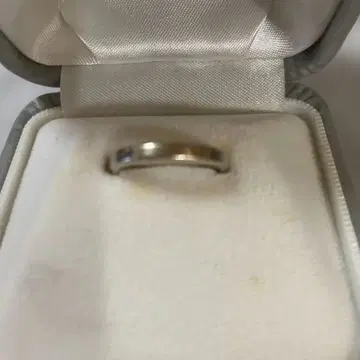 유품 정리 K14 2.6g 반지 할인 불가