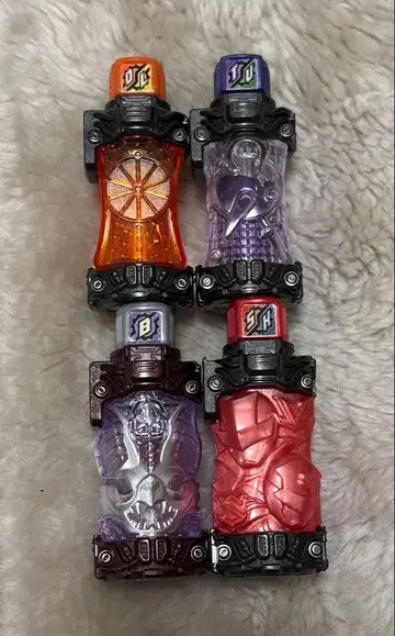 [ 가면라이더 빌드 ] 특수 풀보틀 x 4