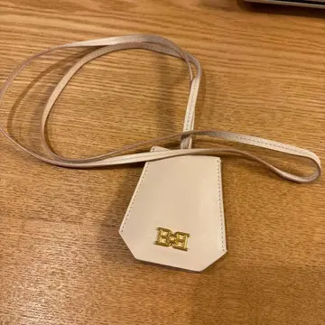 가죽 키링 육각형 디자인