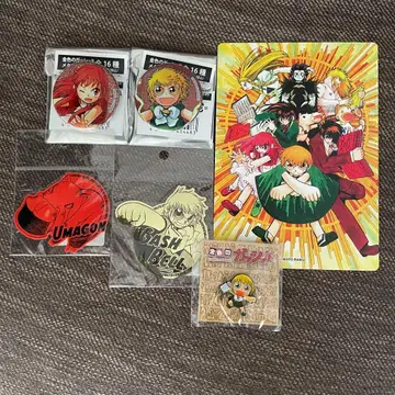 골드 컬러 갓슈벨 팝업 스토어