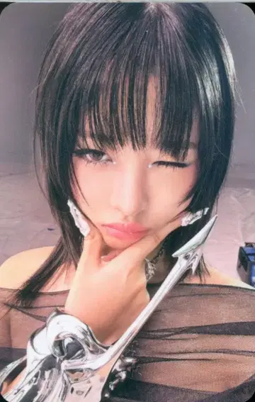 IVE withmuu 1.0 REI IVE SWITCH