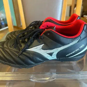 Mizuno Monarcida Neo 축구화 블랙/레드
