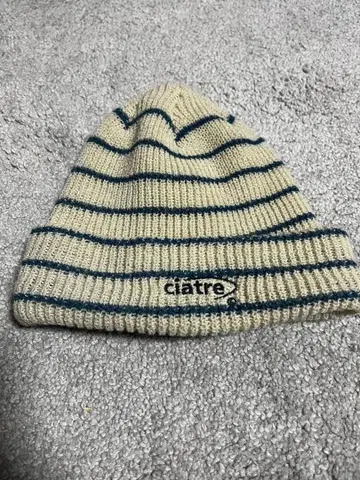 ciatre 스트라이프 니트 비니