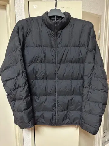 유니클로 3D 컷 울트라 라이트 다운 XL