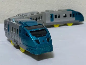 프라레일 JR 규슈 883계 소닉