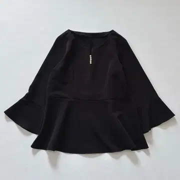 새상품급 자이로 플레어 슬리브 펄 풀오버 블라우스 L 블랙