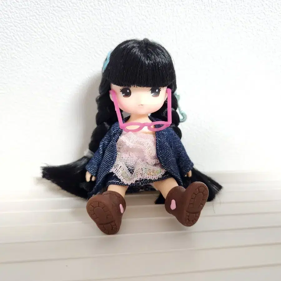 Illit mimi Cool Princess Girl on Bunjang Global Site.