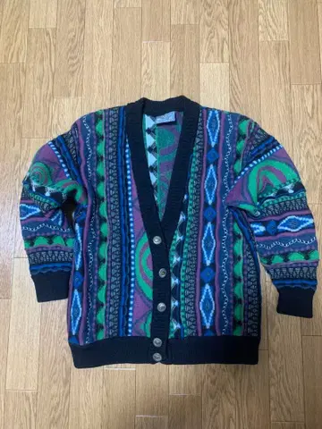 GUCCU 3D 가디건 ss 사이즈