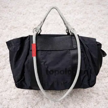 topologie Duffle Small 블랙 스트랩 포함