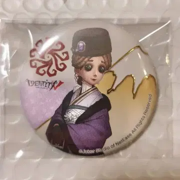 Identity V 제5인격 신주쿠 마루이 하츠모데 캔뱃지 조향사