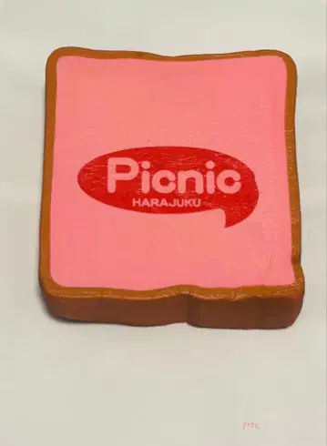 식빵 스퀴즈 하라주쿠 Picnic 한정판 커다란 촉촉 식빵 딸기 향기