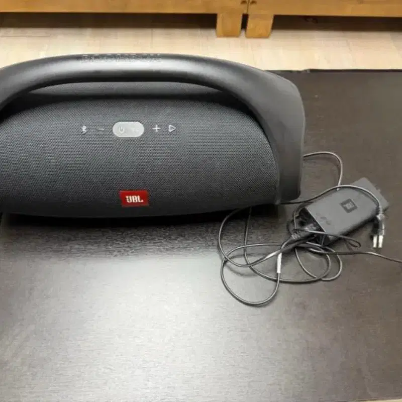 JBL Boombox 블루투스 스피커