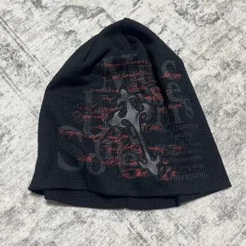 in the attic 크로스 십자가 비니