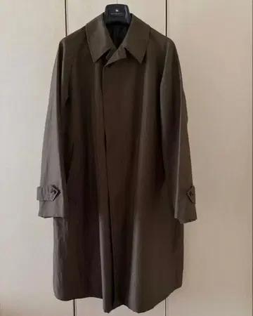 정가 약 20만 CARUSO ZERO COAT 46 코트 카키 한쪽 소매