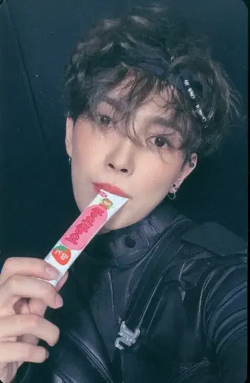 ATEEZ 올리브영 홍중 THE WORLD EP.FIN:WILL